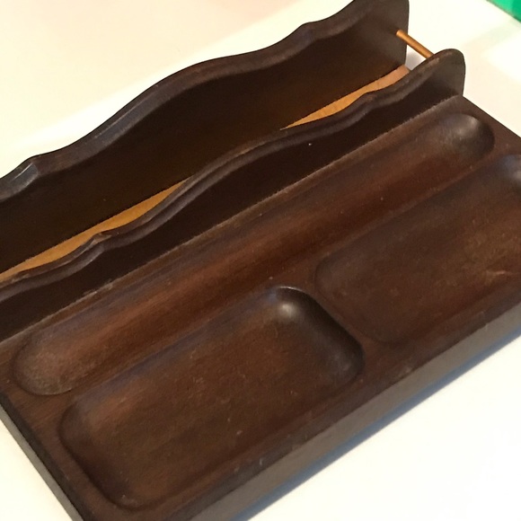 Vintage Valet Organizer - Picture 3 of 8